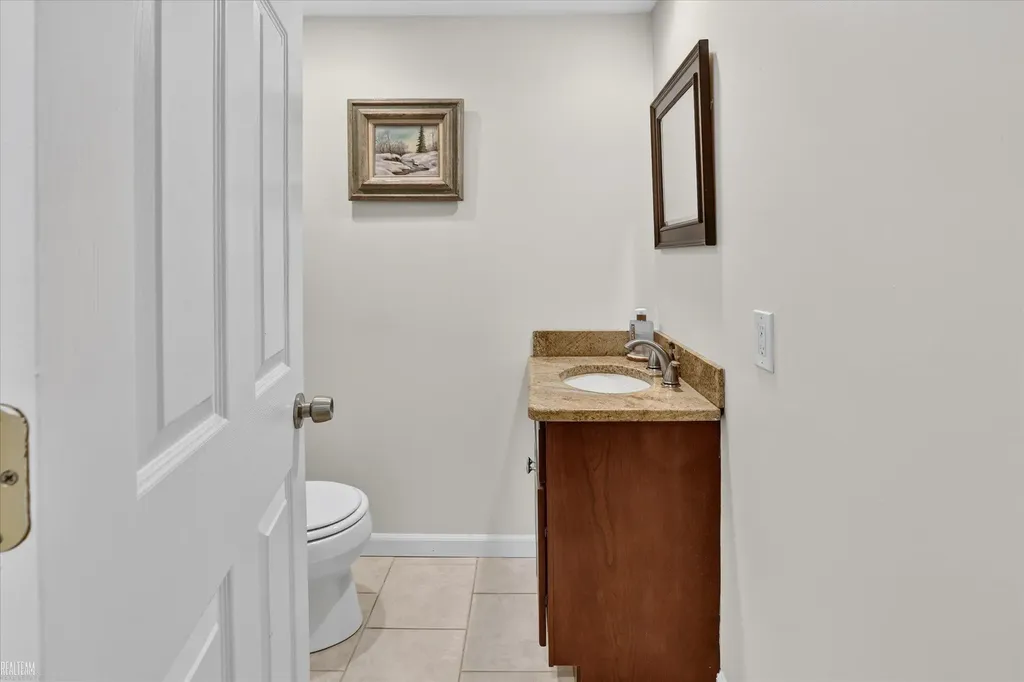 6258 SW Ginafred Shores Drive Springfield Township MI 49633