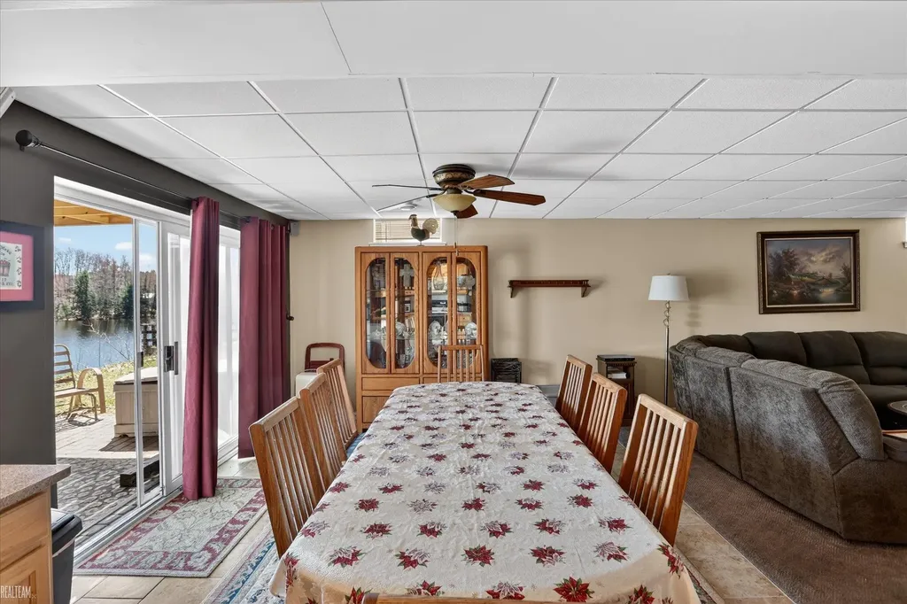 6258 SW Ginafred Shores Drive Springfield Township MI 49633