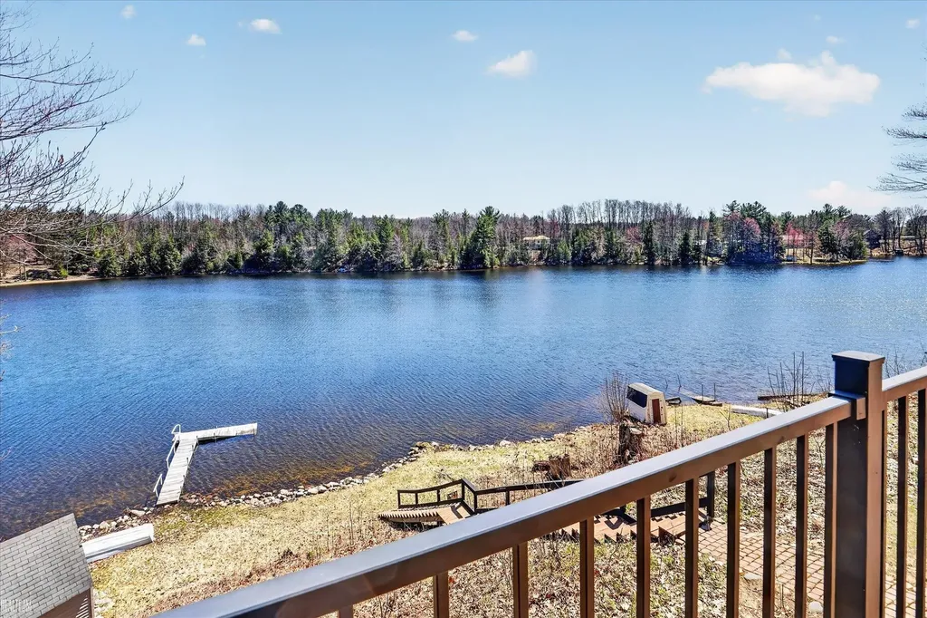 6258 SW Ginafred Shores Drive Springfield Township MI 49633