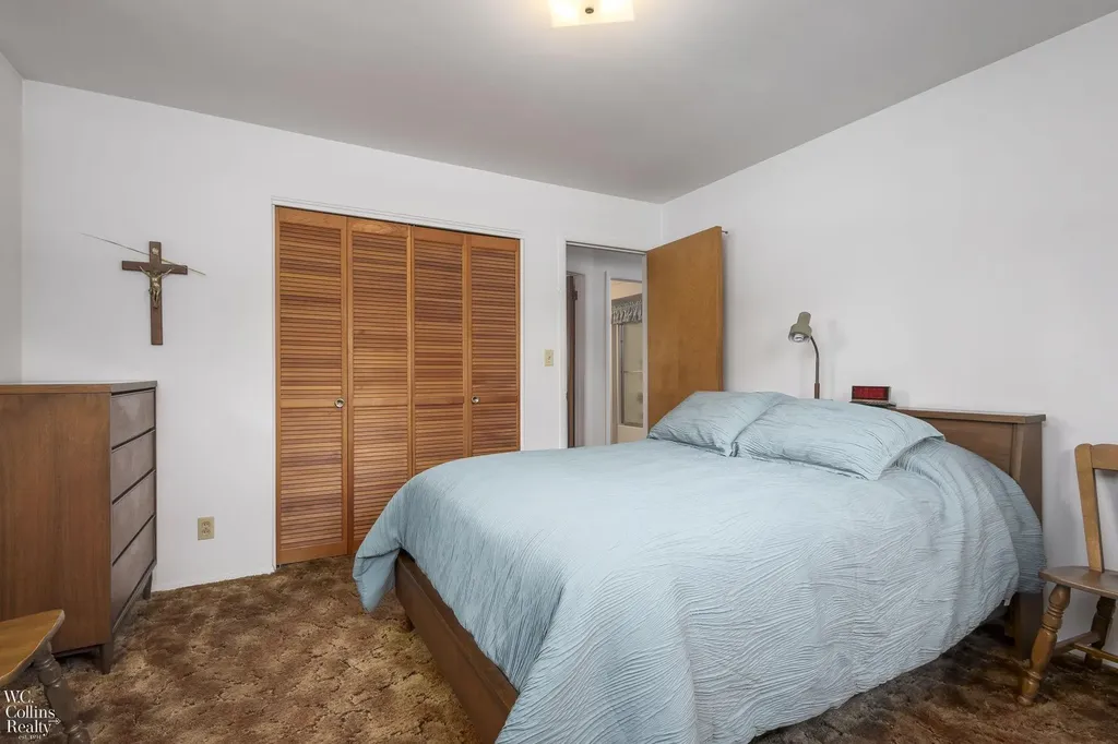 704 Briarwood Lane Fenton City MI 48430