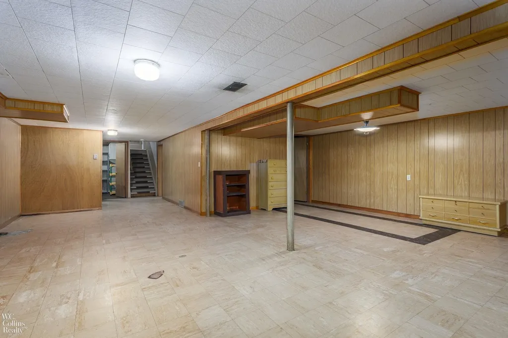 704 Briarwood Lane Fenton City MI 48430