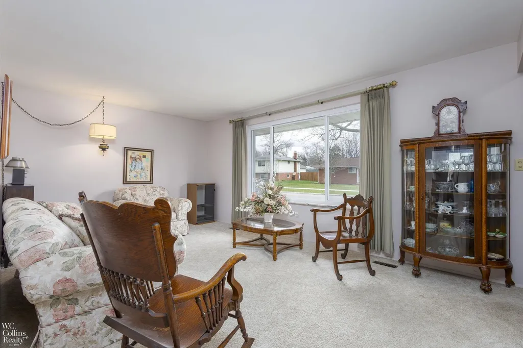 704 Briarwood Lane Fenton City MI 48430