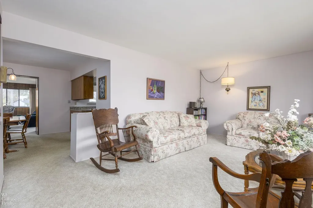 704 Briarwood Lane Fenton City MI 48430