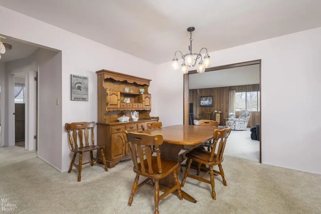 704 Briarwood Lane Fenton City MI 48430