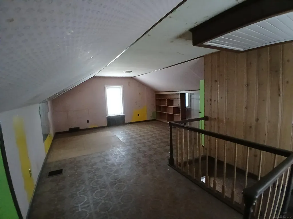 22646 Lakeland Street St. Clair Shores City MI 48081