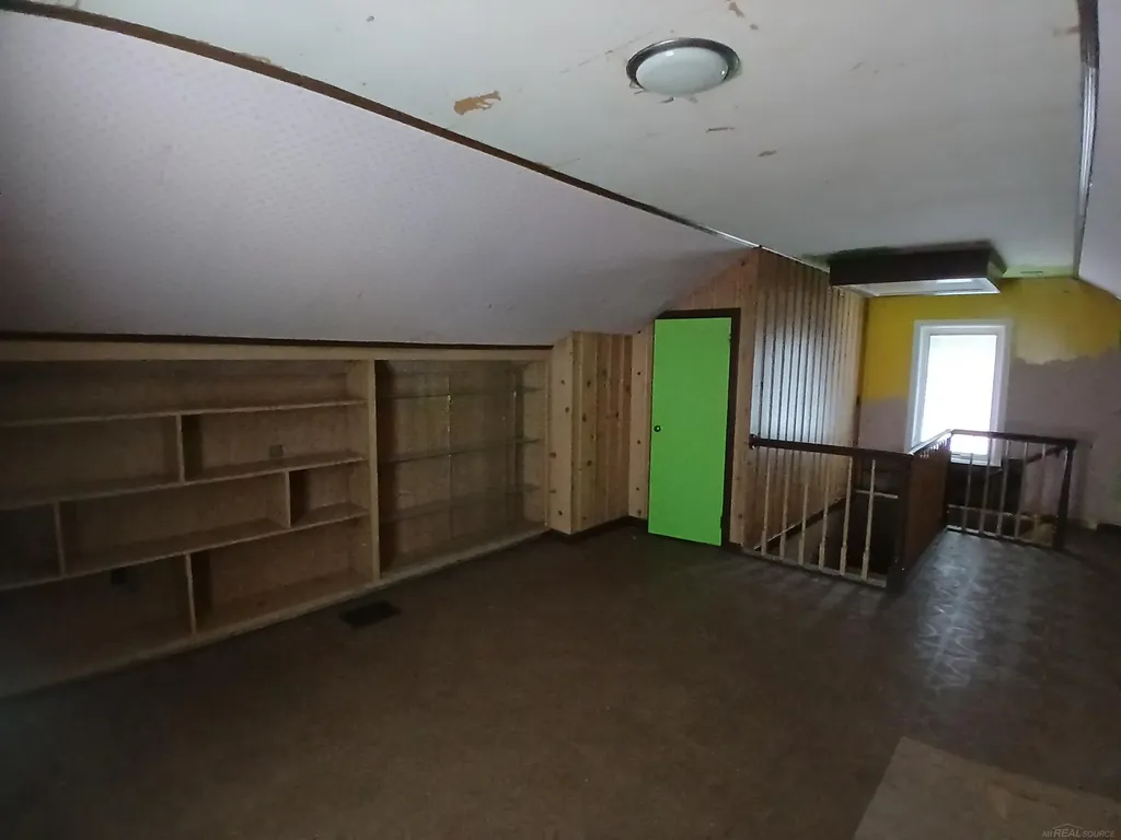 22646 Lakeland Street St. Clair Shores City MI 48081