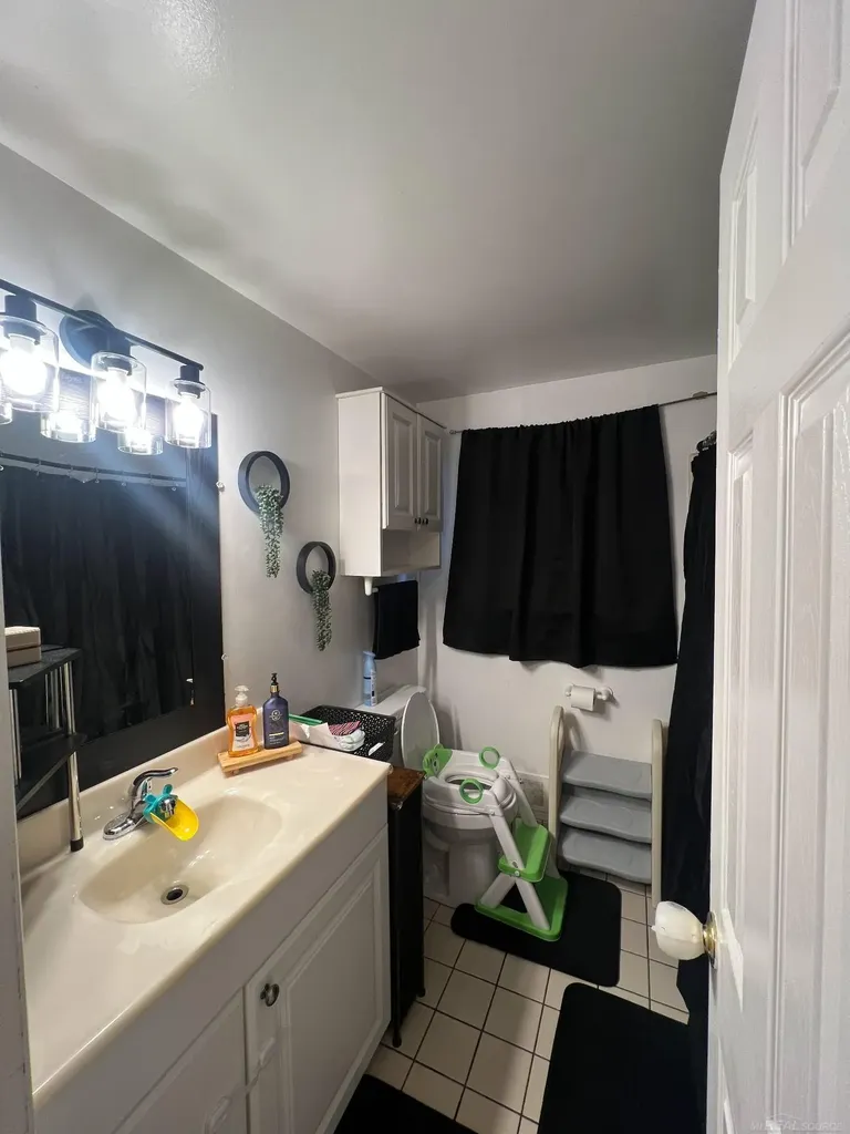 139 Mark Drive Mt. Clemens City MI 48038