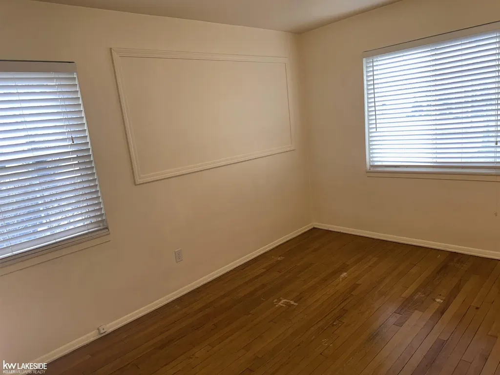 23313 Edsel Ford Court St. Clair Shores City MI 48080