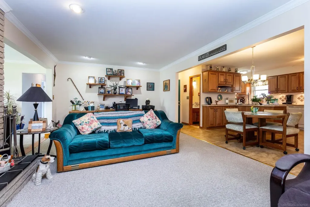 7233 Flamingo Street Clay Township MI 48001