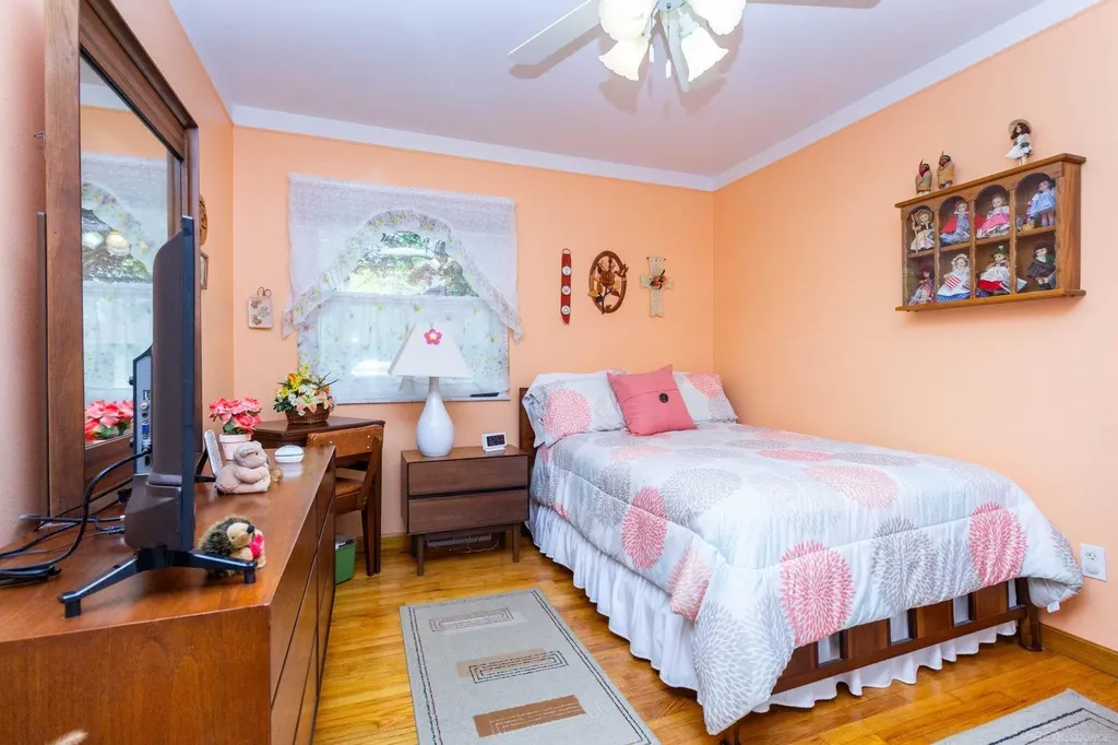 7233 Flamingo Street Clay Township MI 48001