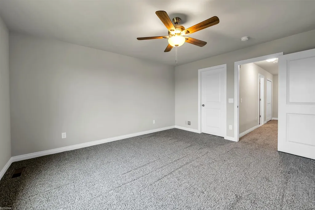 48382 Applegrove Lane Chesterfield Township MI 48051