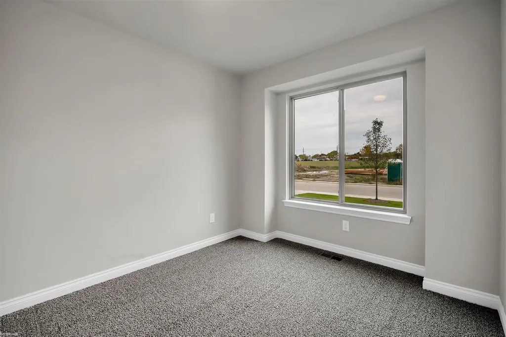 48382 Applegrove Lane Chesterfield Township MI 48051