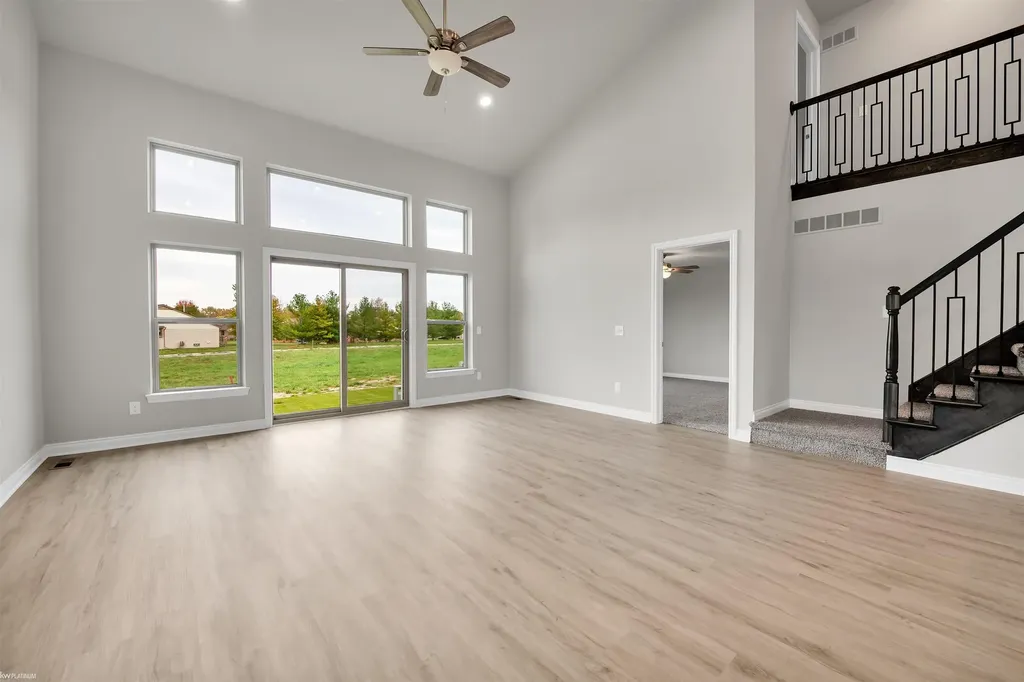 48382 Applegrove Lane Chesterfield Township MI 48051