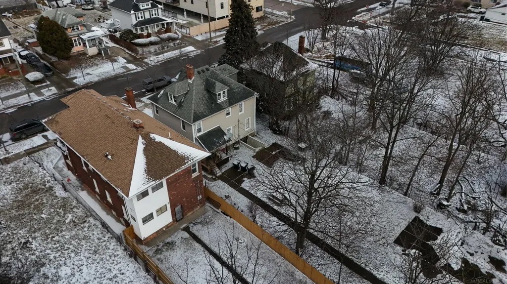 1333 Seward Avenue Detroit City MI 48202