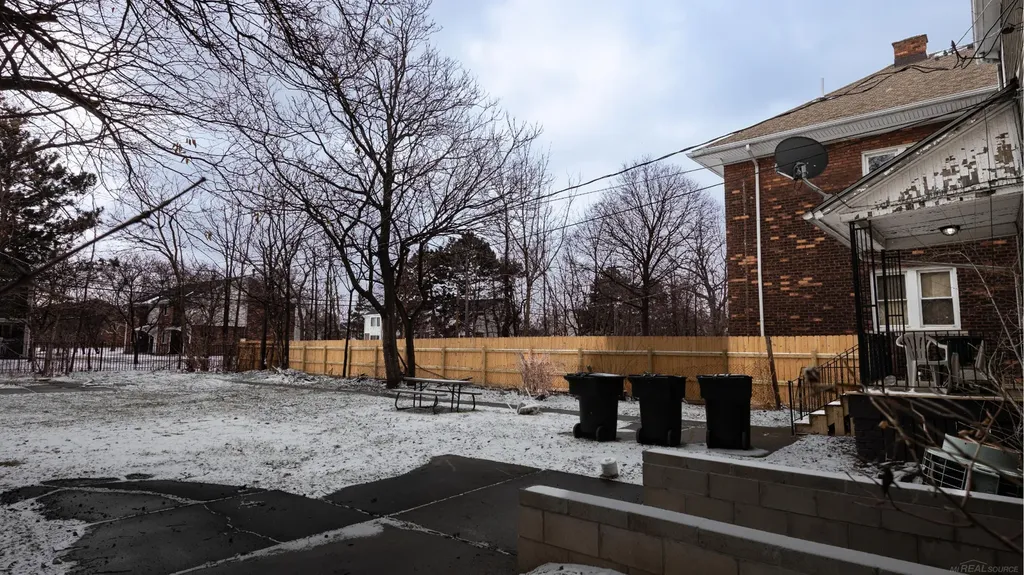 1333 Seward Avenue Detroit City MI 48202