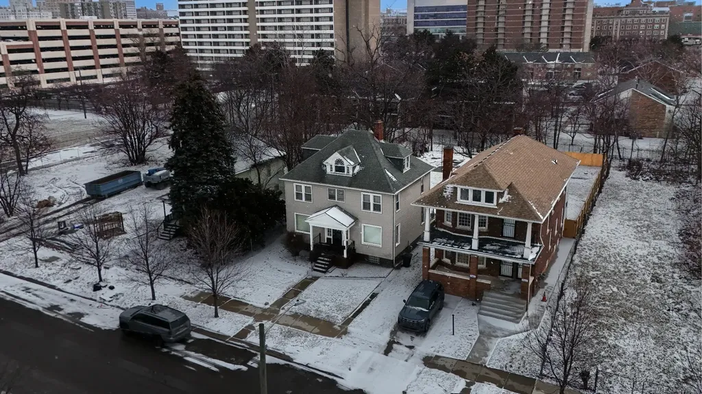 1333 Seward Avenue Detroit City MI 48202