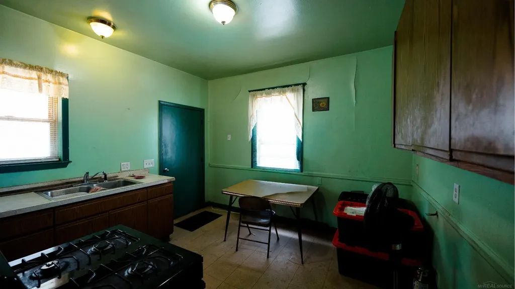 1333 Seward Avenue Detroit City MI 48202