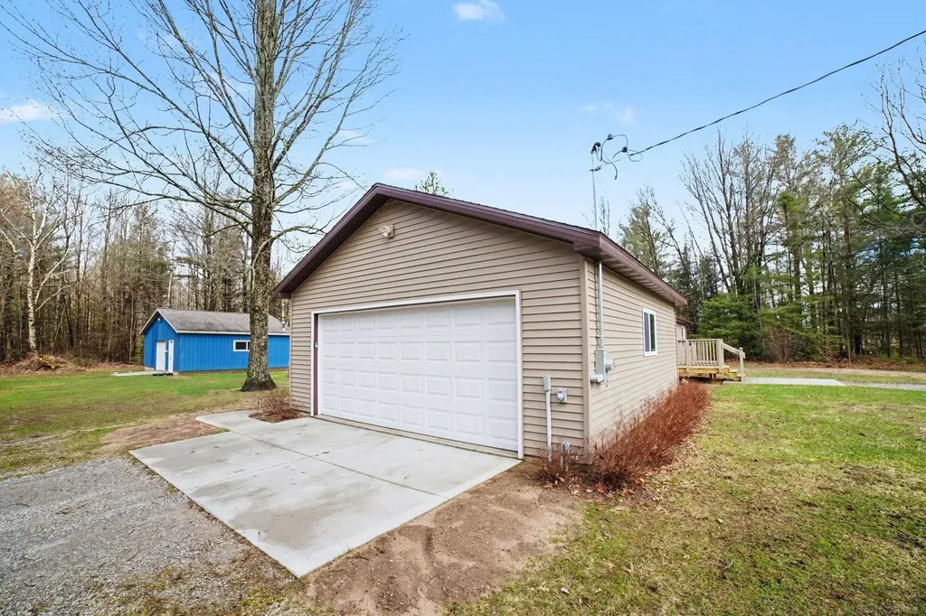 3540 S Harrison Road Roscommon Township MI 48629