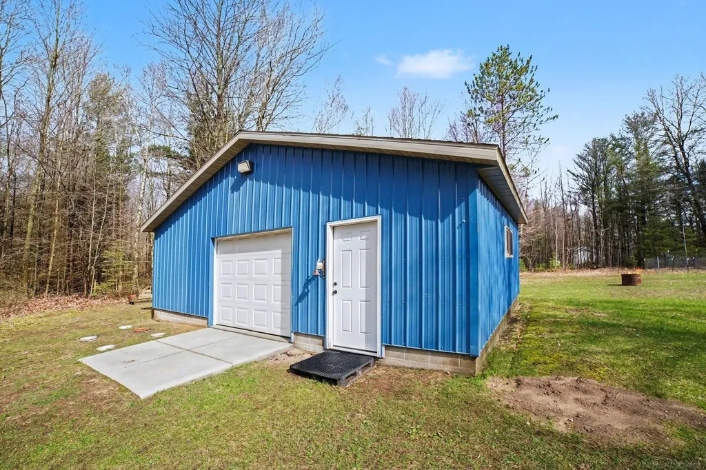 3540 S Harrison Road Roscommon Township MI 48629