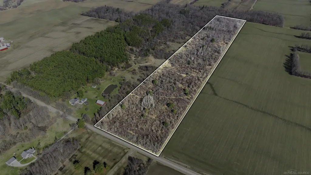 Ville Mortimer Line Road Worth Township MI 48422