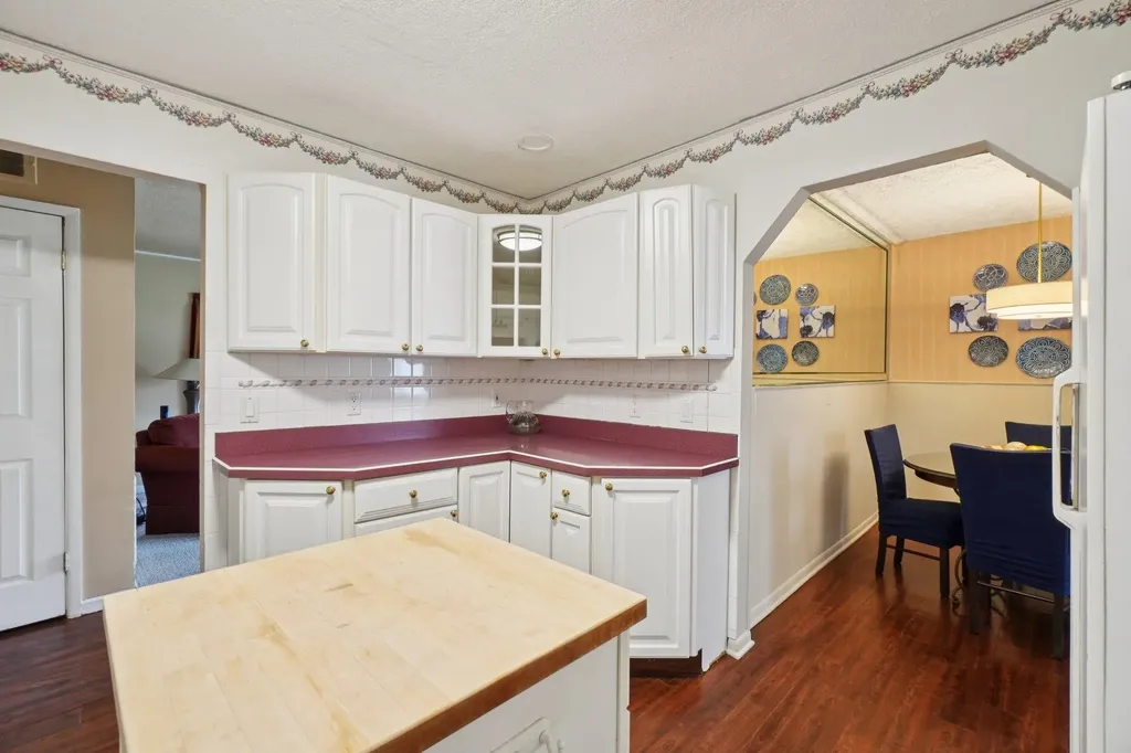 21510 Ulrich Street Clinton Charter Township MI 48036