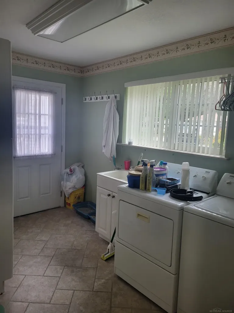6249 Wolverine Trail Moffatt Township MI 48610
