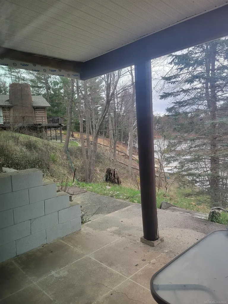 6249 Wolverine Trail Moffatt Township MI 48610