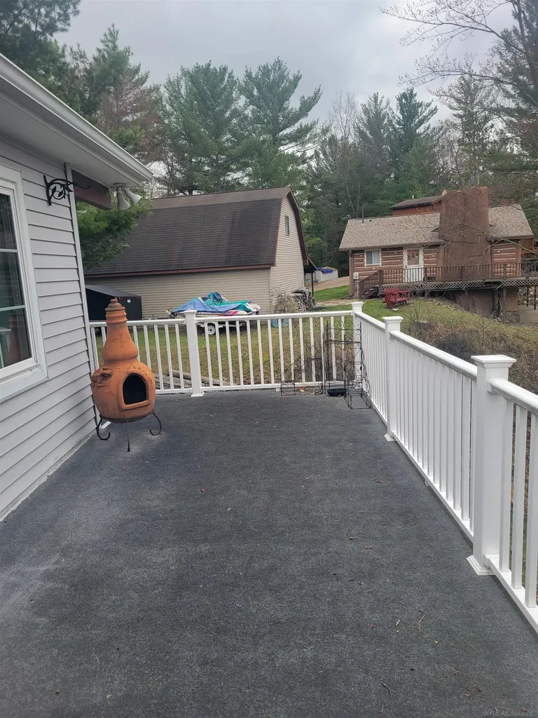 6249 Wolverine Trail Moffatt Township MI 48610