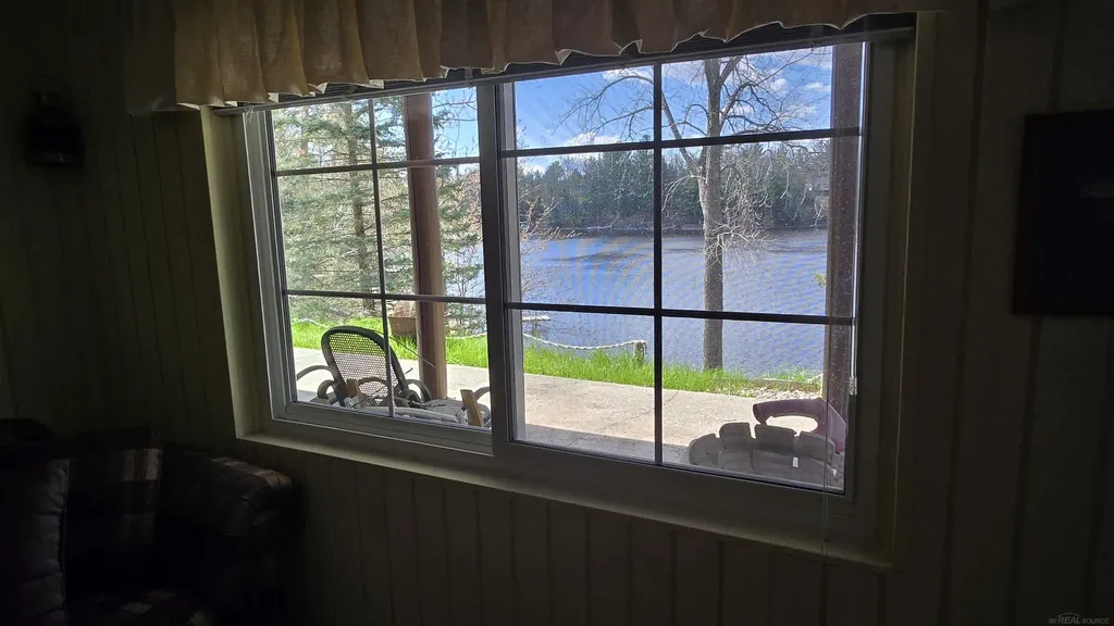 6249 Wolverine Trail Moffatt Township MI 48610