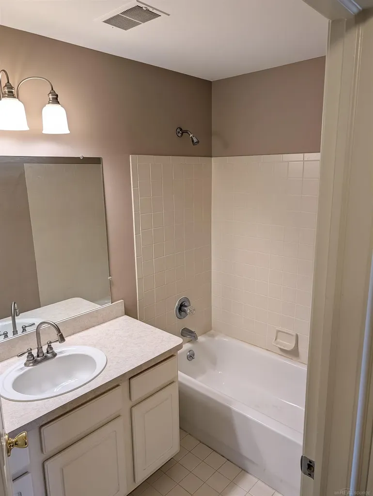 14516 Holborn Drive Sterling Heights City MI 48313