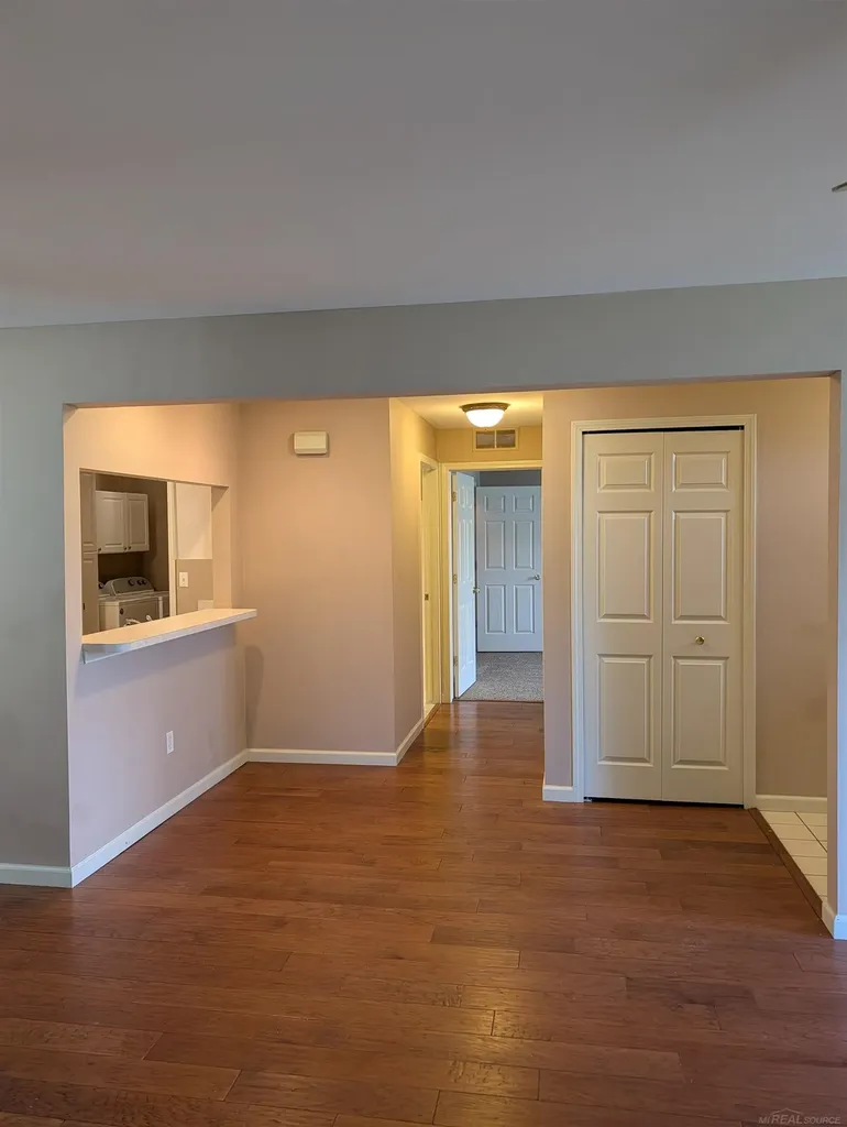 14516 Holborn Drive Sterling Heights City MI 48313