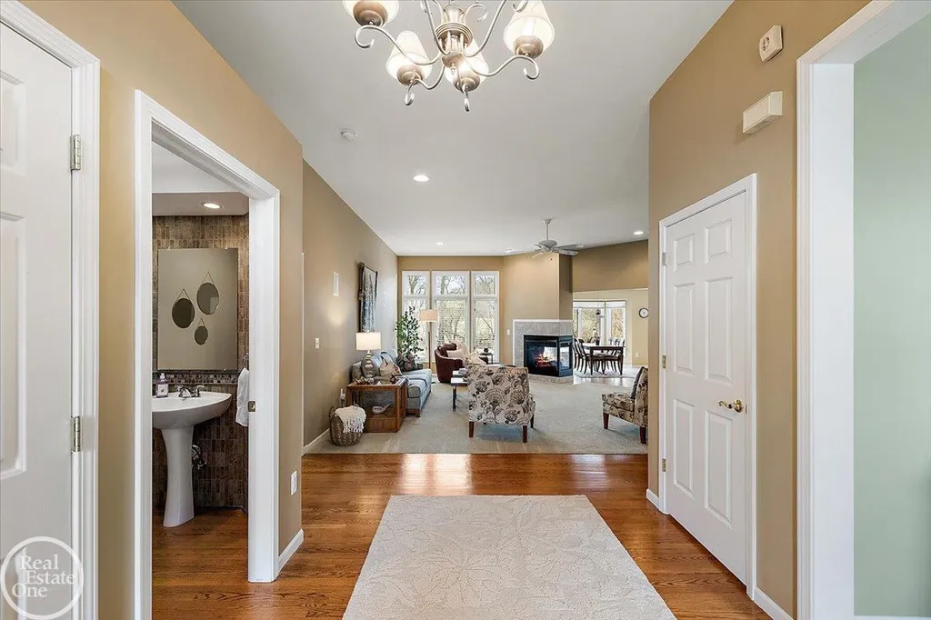 63815 Inverness Drive Washington Township MI 48095