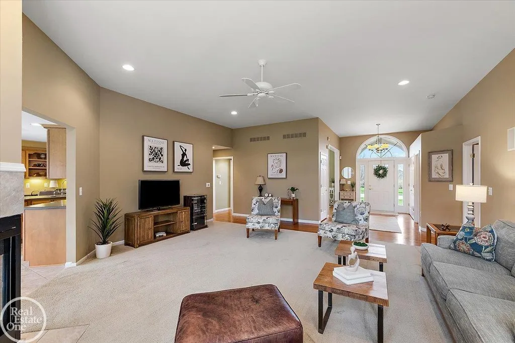 63815 Inverness Drive Washington Township MI 48095