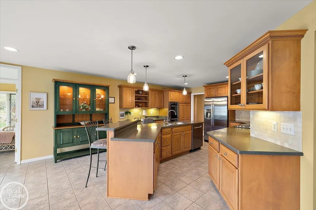 63815 Inverness Drive Washington Township MI 48095