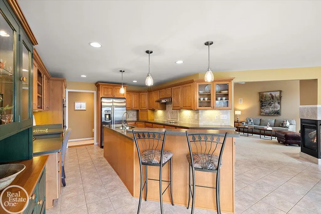 63815 Inverness Drive Washington Township MI 48095