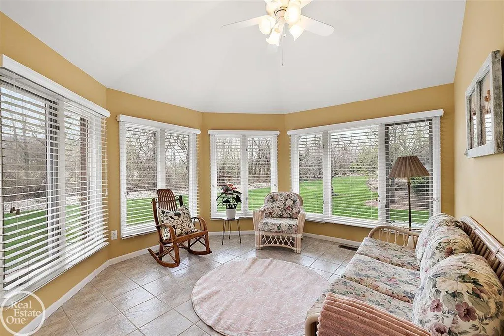 63815 Inverness Drive Washington Township MI 48095