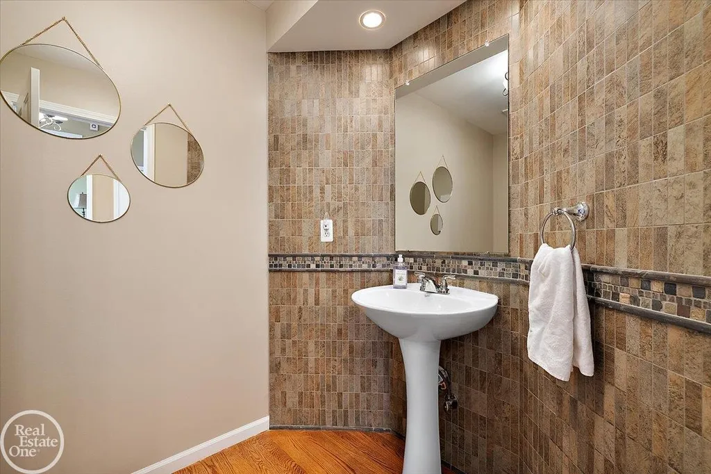 63815 Inverness Drive Washington Township MI 48095