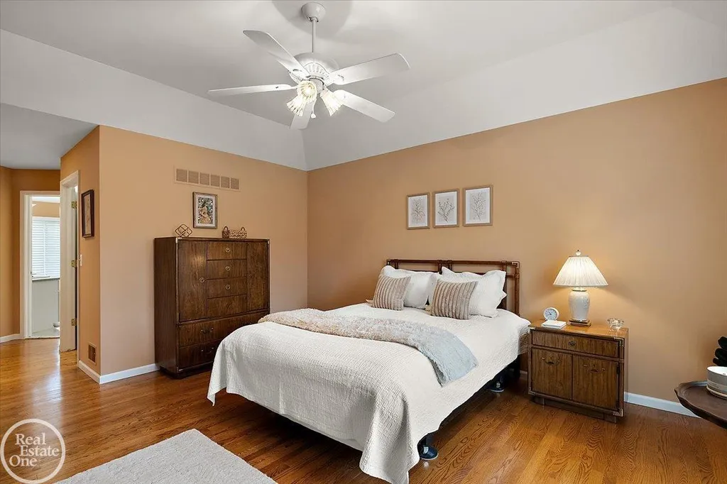 63815 Inverness Drive Washington Township MI 48095