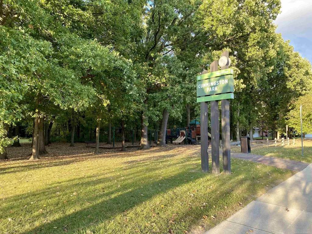 4840 Briarwood Avenue Royal Oak City MI 48073