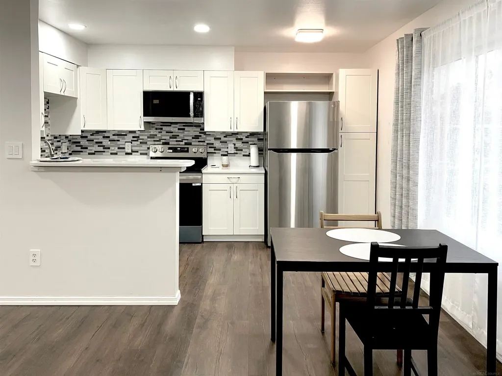 4840 Briarwood Avenue Royal Oak City MI 48073