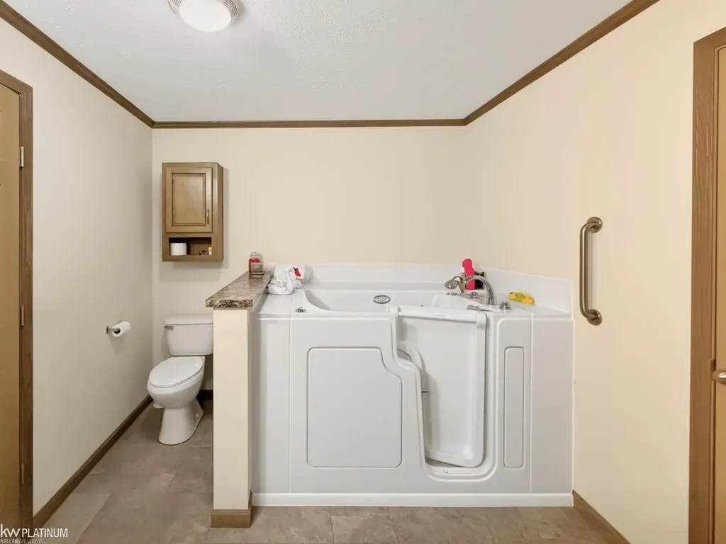 37151 Millstone Trail New Haven Village MI 48048
