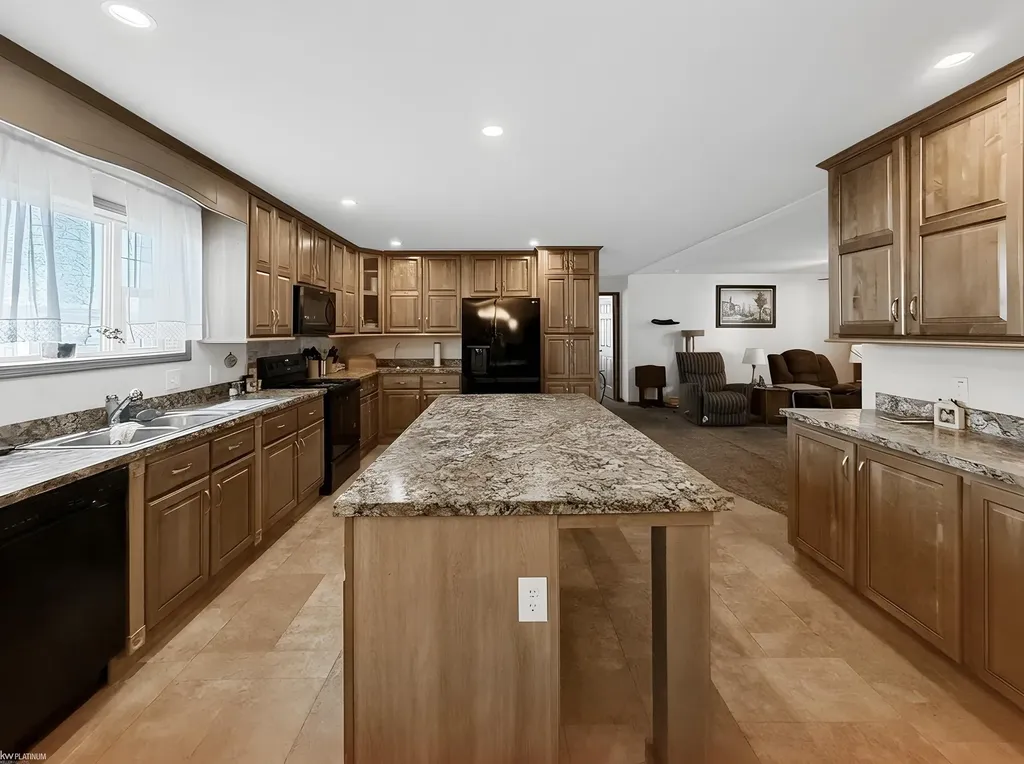 37151 Millstone Trail New Haven Village MI 48048
