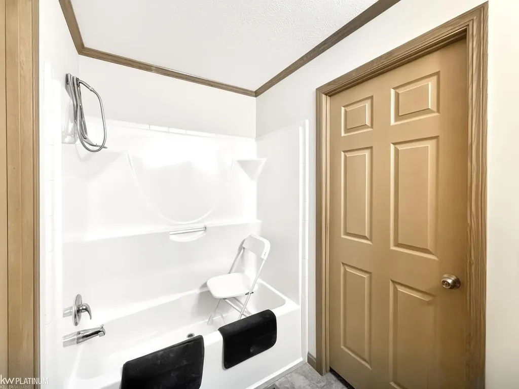 37151 Millstone Trail New Haven Village MI 48048
