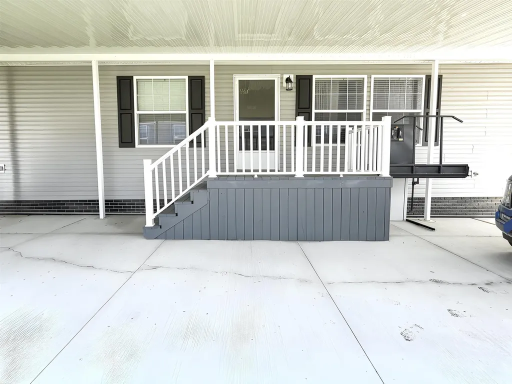 37151 Millstone Trail New Haven Village MI 48048