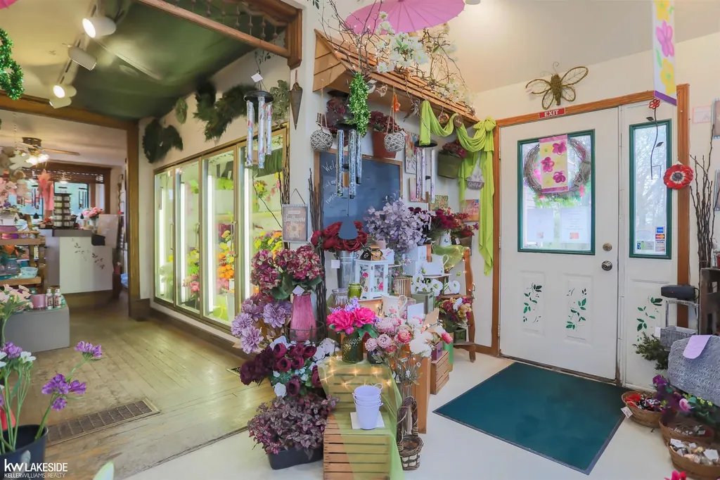 305 S Main Street Romeo Village MI 48065