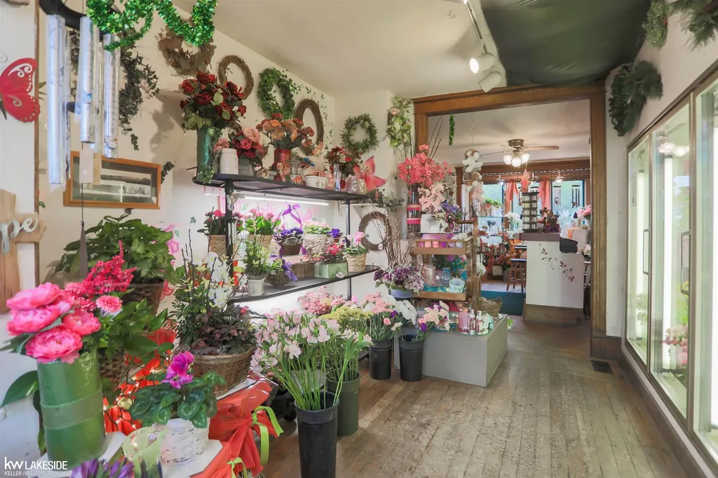 305 S Main Street Romeo Village MI 48065