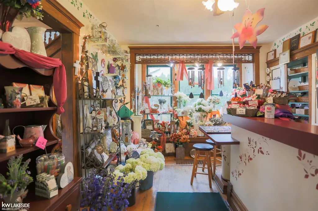 305 S Main Street Romeo Village MI 48065