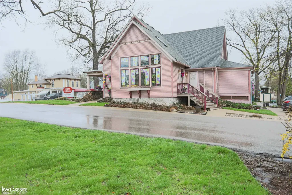 305 S Main Street Romeo Village MI 48065