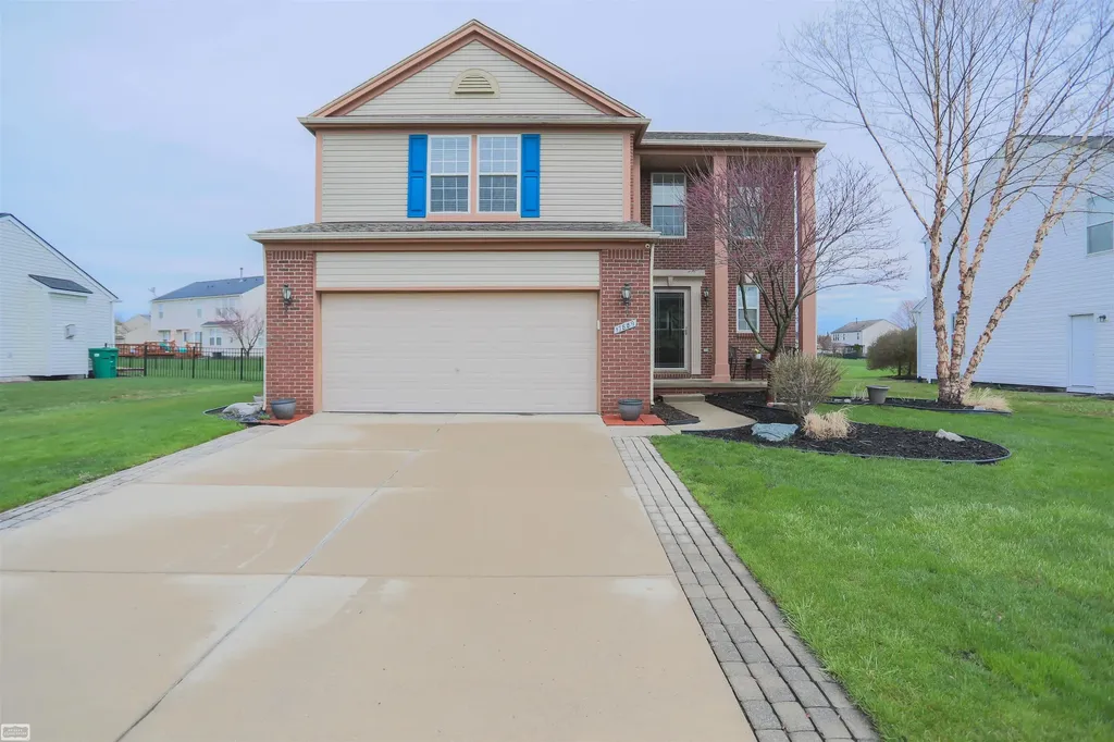 17889 Troon Trail Macomb Township MI 48042