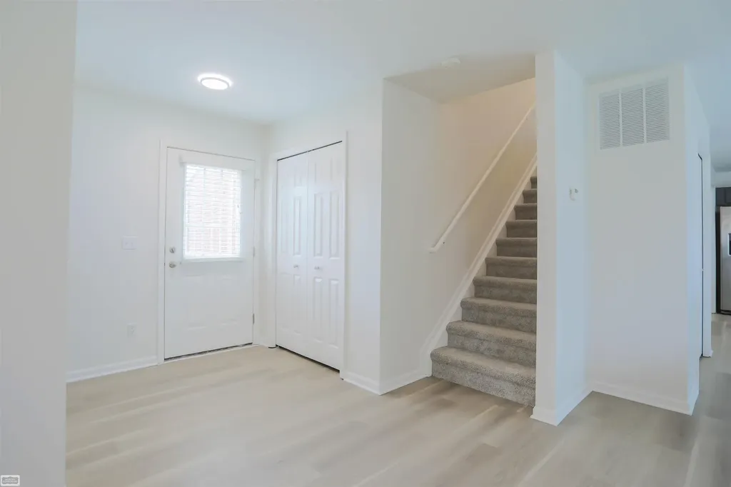 17889 Troon Trail Macomb Township MI 48042